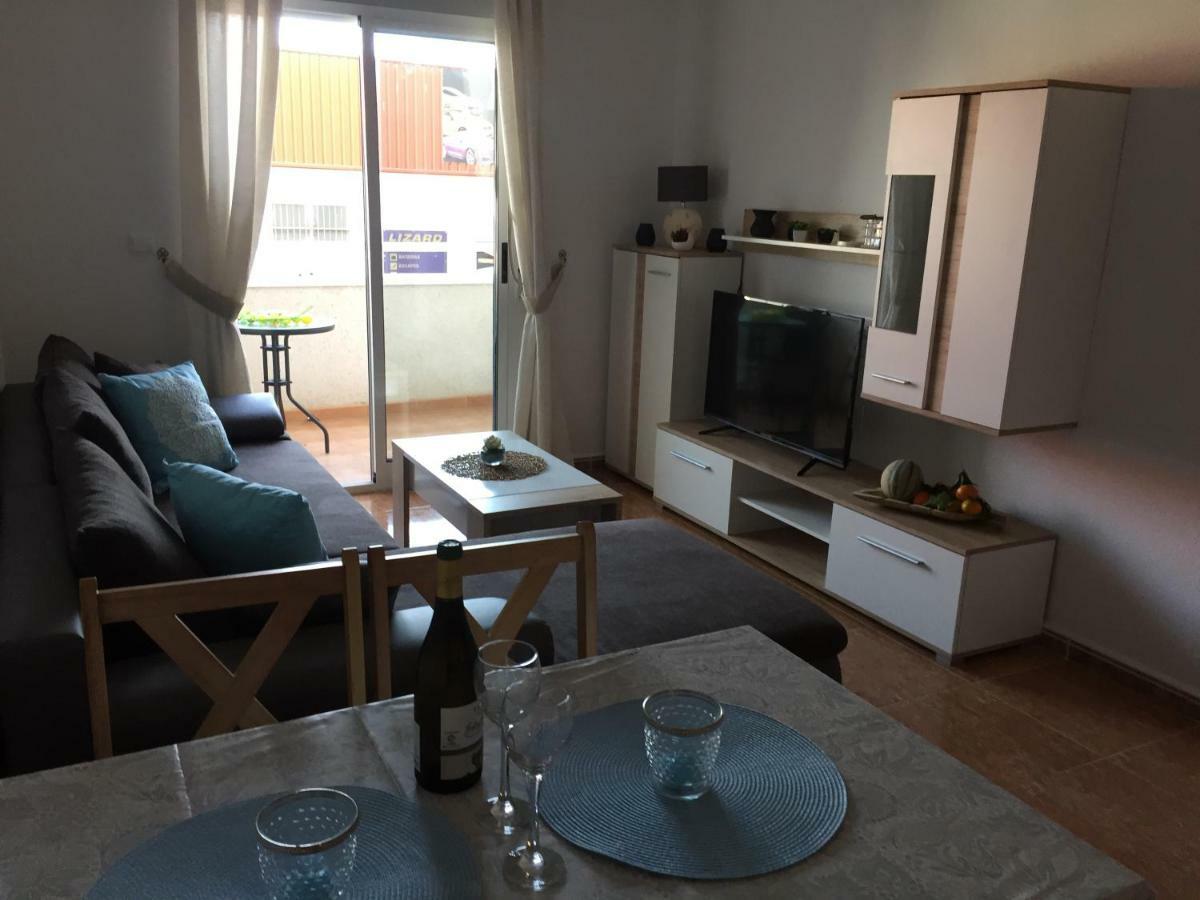 Apartament La Bonita Torrevieja Luaran gambar